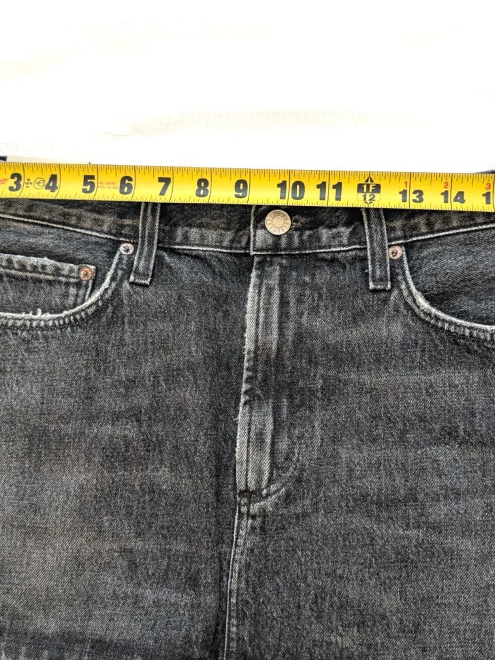 AGOLDE Alek Mini Skirt Women’s Tagged 29 / US 8 Ditch Black Denim NWT $168